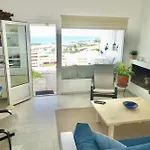 Kamari Villa