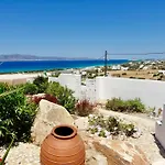 Villa Kamari